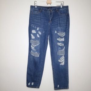 Forever 21 Distress Blue Jean size 31